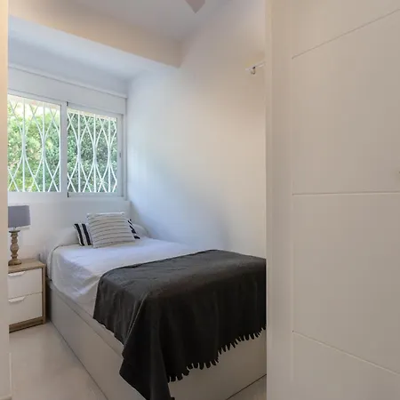 Centre On The Promenade Front Line Appartement Marbella