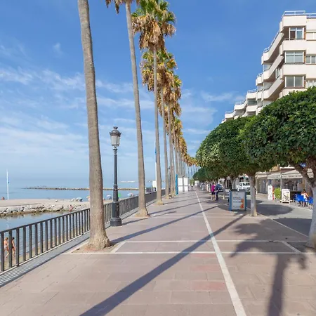 Centre On The Promenade Front Line Appartement *