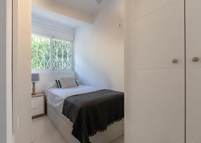 Centre On The Promenade Front Line Appartement Marbella