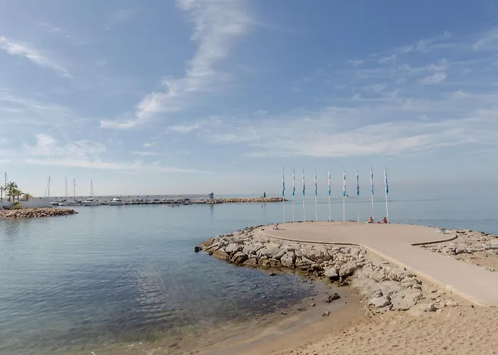 Centre On The Promenade Front Line Appartement Marbella